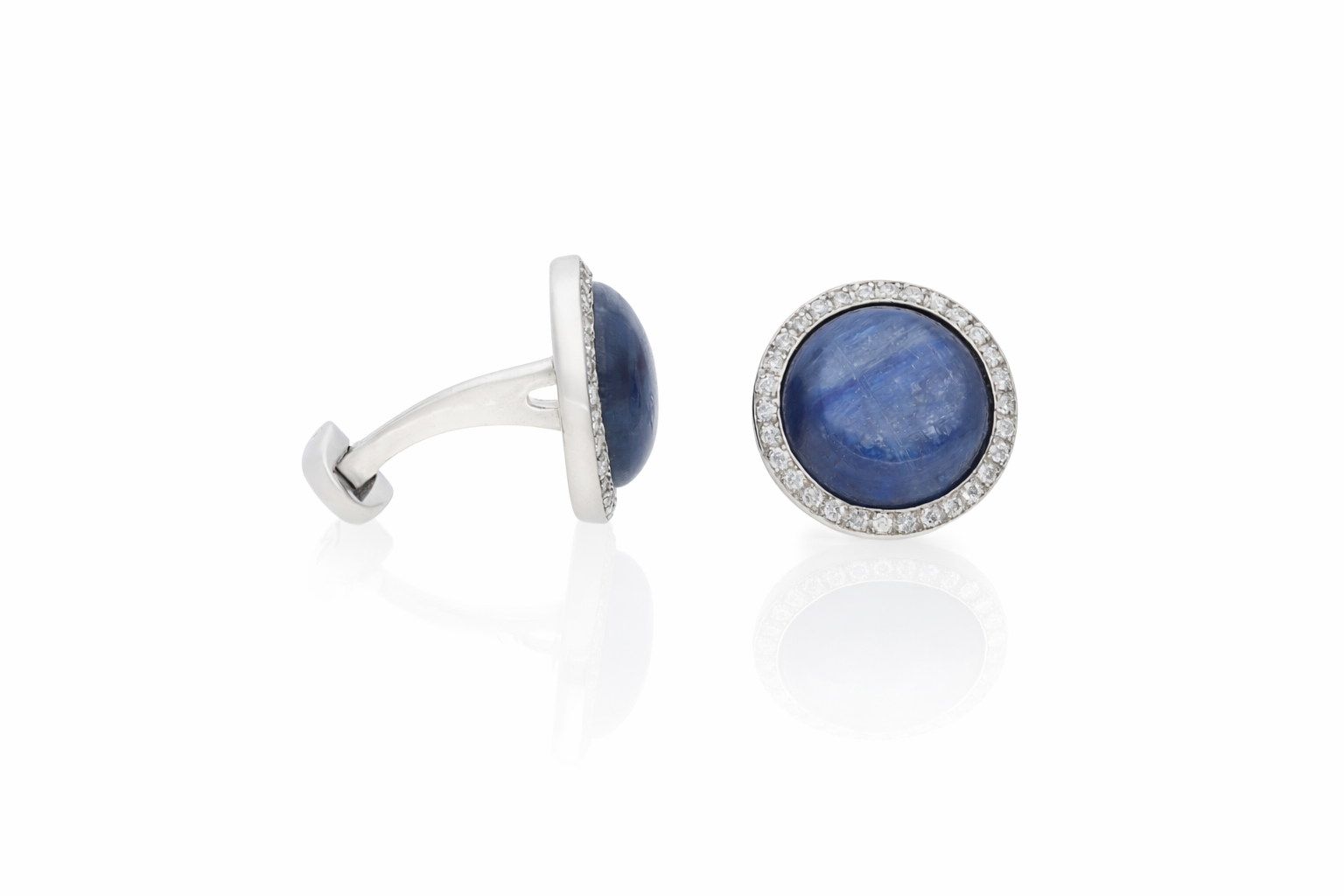 Round sixty diamonds with kyanite