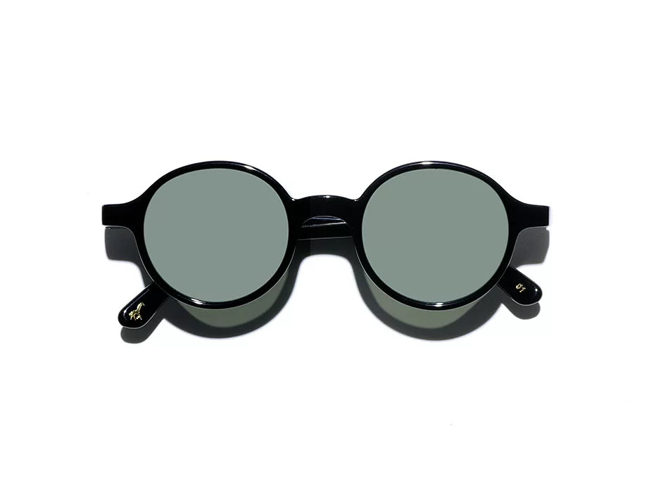Reunion Explorer (Skin Black 01 / Red Leather // Flat Silver Mirror)