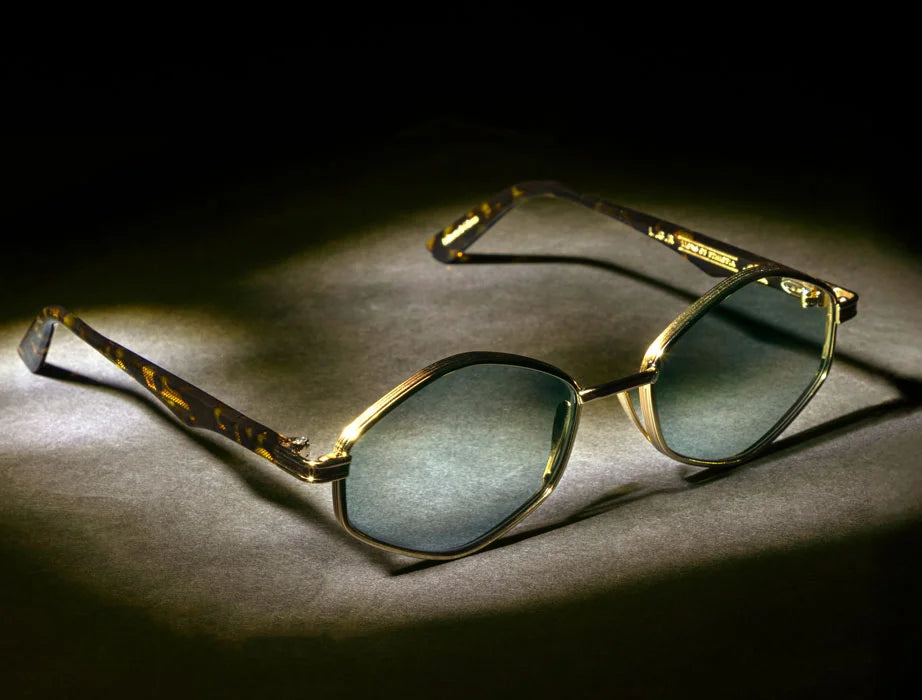 Tigray  Lions of Ethiopia Gold  (Havana Scuro 09 // Light Blue Photochromic Base 2)