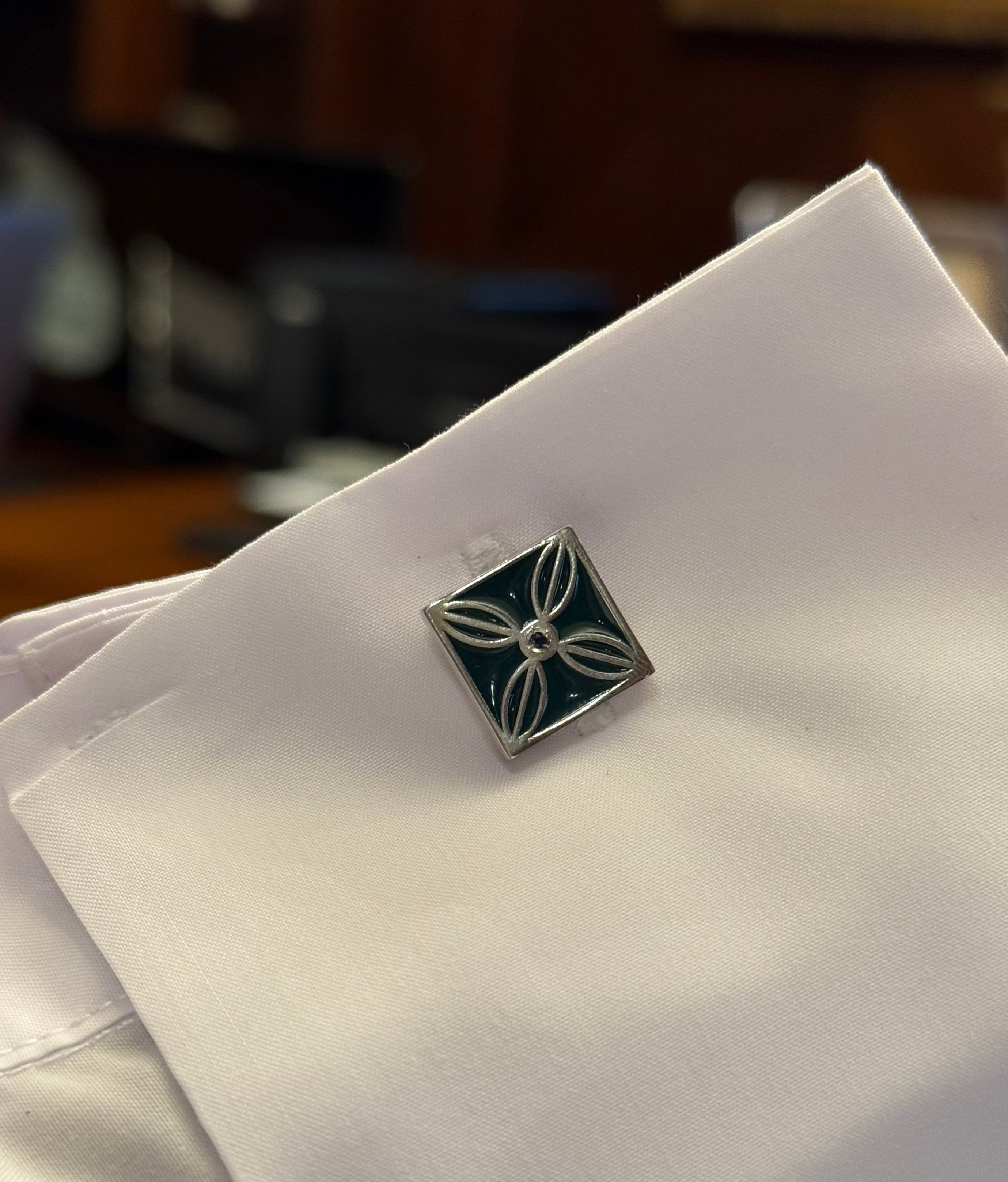 Qatar Door 6 - Green with sapphire cufflinks (Exclusive)